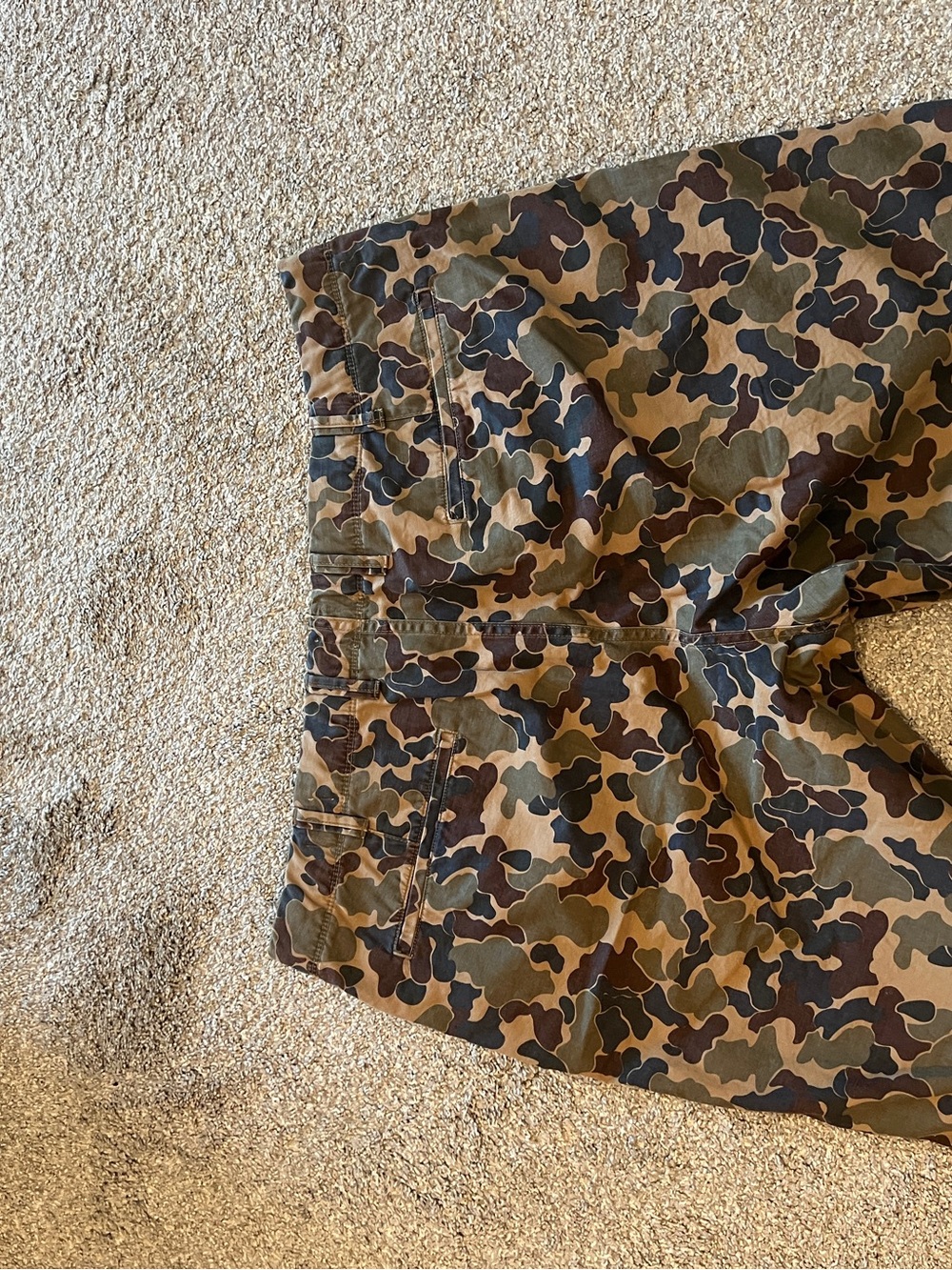 GAP Men's Camouflage Cargo Shorts - Brown, Olive, Black - Picture 2 of 4